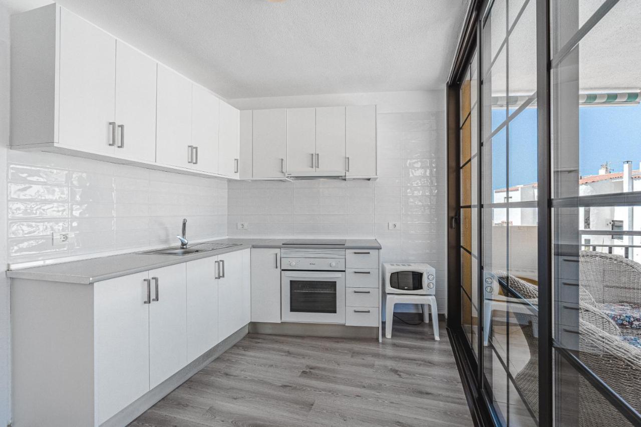 Family Apartment With 3 Bedrooms And Balcony Near Los Gigantes And Ocean Пуерто де Сантяго Екстериор снимка