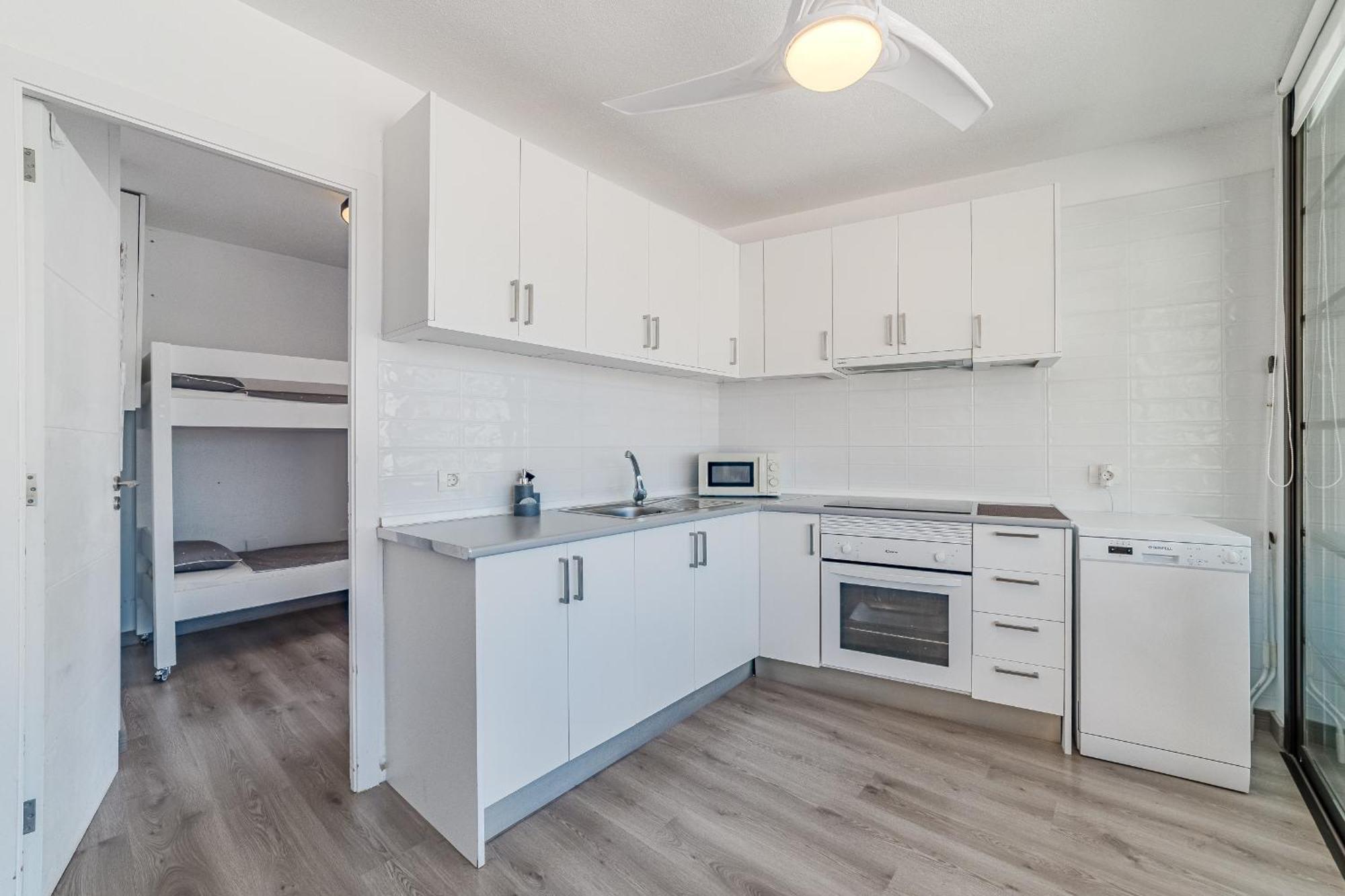 Family Apartment With 3 Bedrooms And Balcony Near Los Gigantes And Ocean Пуерто де Сантяго Екстериор снимка
